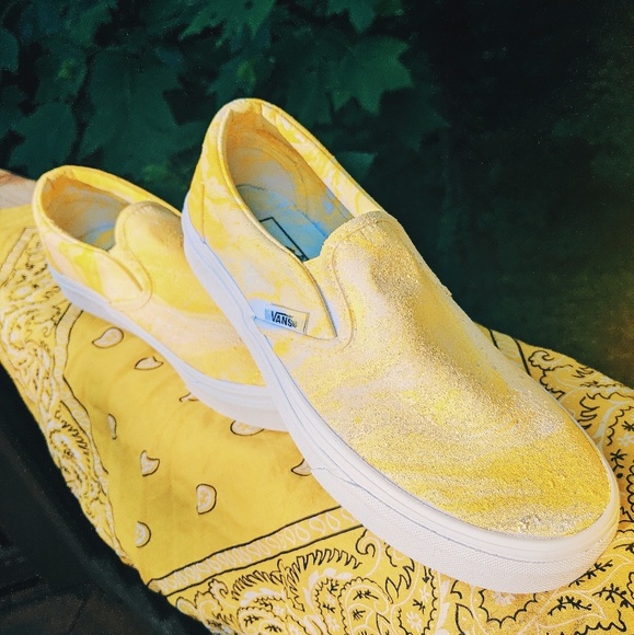💛 CUSTOM Marble Slip-On Vans 💛 - Picture 2 of 5